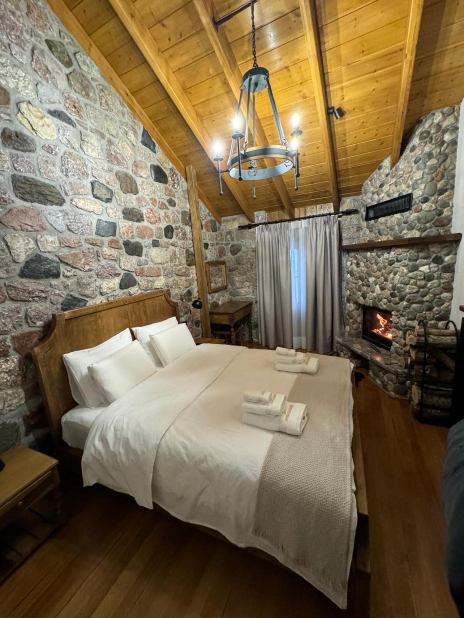 Hotel Ambassador Voskopojë Zewnętrze zdjęcie