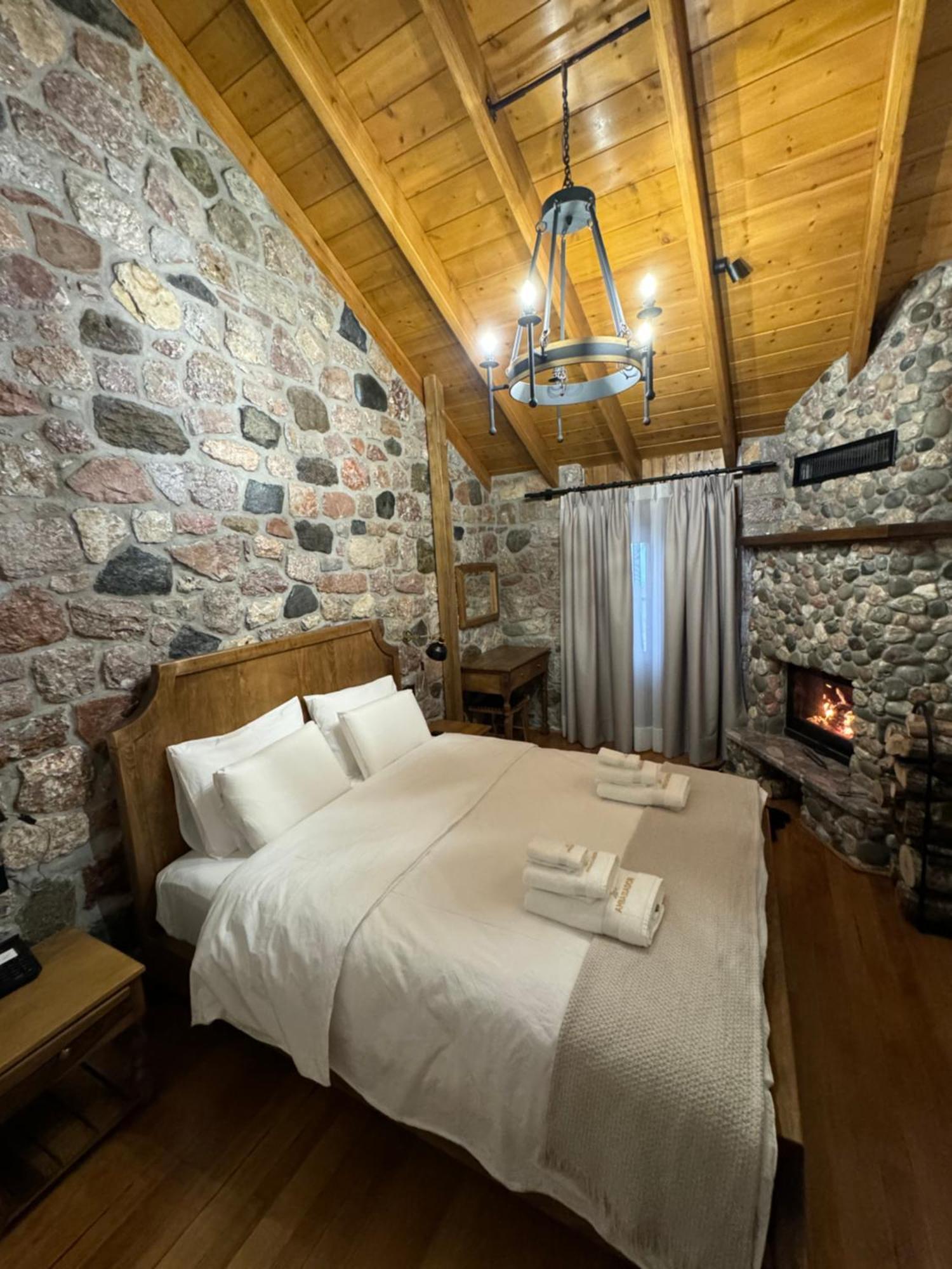 Hotel Ambassador Voskopojë Zewnętrze zdjęcie